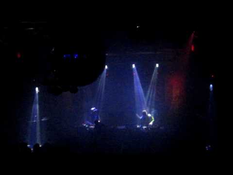 FABRICLIVE @ Fabric: Scratch Perverts (Friday April 16, 2010) (Part 5 of 7)