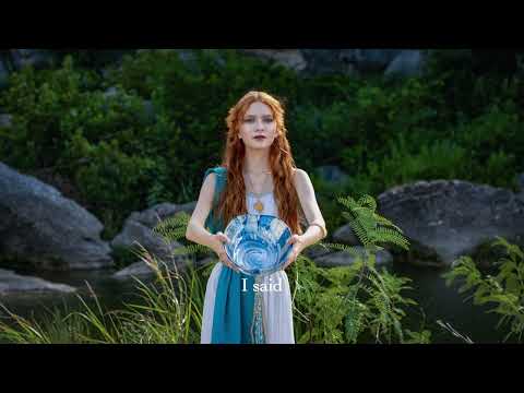 Circe // Lyric Video // Lilith Max