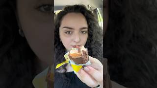 Download lagu ice cream candy bars 🍫 butterfinger, twix, & milkyway flavors! #mukbang #eating #icecream mp3