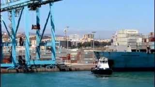 preview picture of video 'Puerto de Algeciras, España/ Algeciras port'