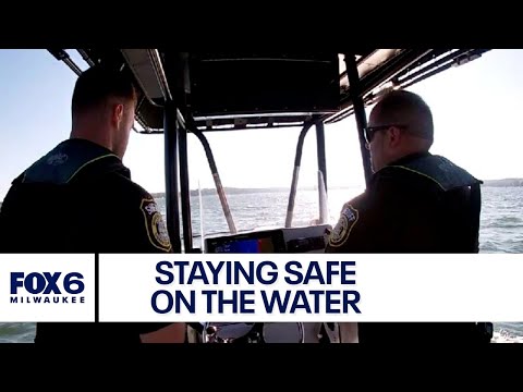 Labor Day weekend on Pewaukee Lake | FOX6 News Milwaukee