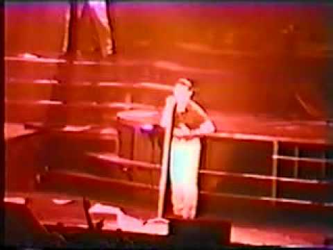 Depeche Mode - Shake The Disease (Live Frankfurt 1990)