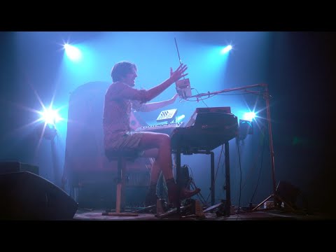 MEZERG - WELCOME BACK THEREMIN