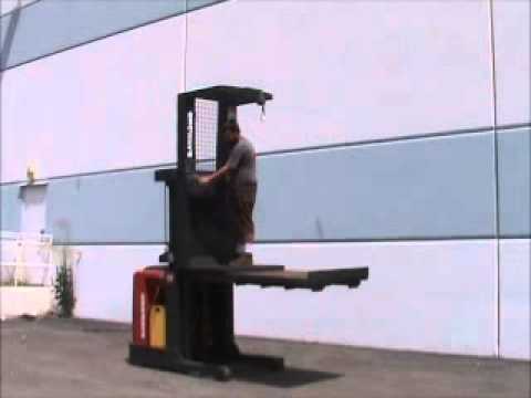 Sold! 2004 Raymond 261-OPC30TT Electric 3,000 lb Warehouse Order bidadoo.com