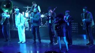 (HD) David Byrne and St. Vincent - Lightning - Beacon Theater - New York, NY - 9.26.12
