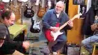 Jam at Kitts Musique (Honky tonk women)