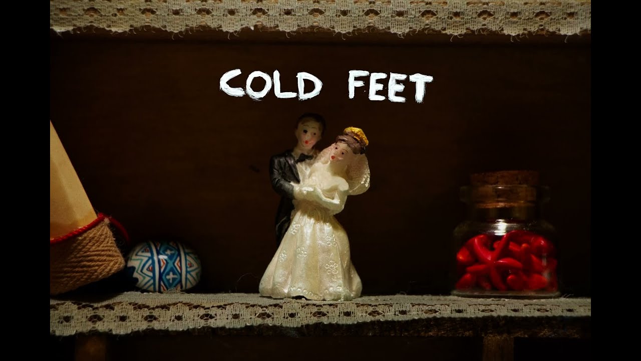 TRAILER "COLD FEET"