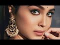 SHARVARI WAGH CLOSEUP