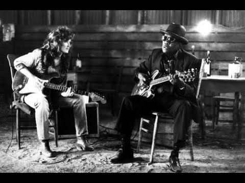 John Lee Hooker and Bonnie Rait.  "I'm In The Mood".