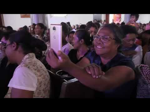 SOA FA TEO IANAO - Mialy Rakotomamonjy (LIVE 25ème anniversaire)