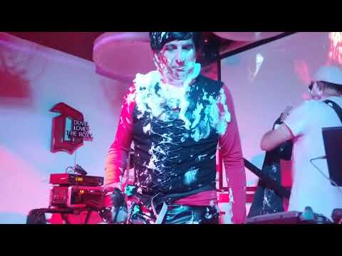 Collapsing New People (Fad Gadget Tribute) - Ladyshave live @ The Roxy Herentals 2025