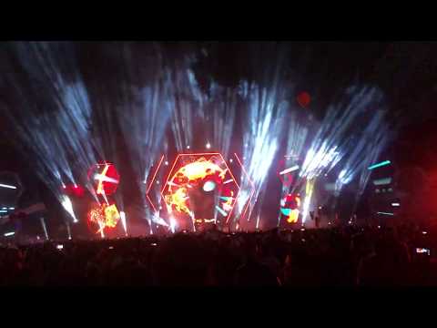 Vintage Culture - World, Hold On (by Bob Sinclar) - EDC Mexico 2020