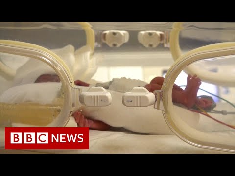 Woman gives birth to nine babies - BBC News