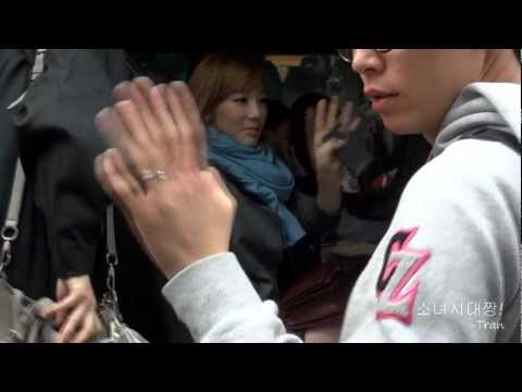 [Fancam] 111024 Yuri, Taeyeon, and Tiffany W Hotel