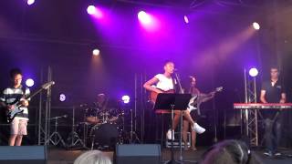 Ry Cuming : "Always remember me" suivi de "Get lucky", Daft Punk