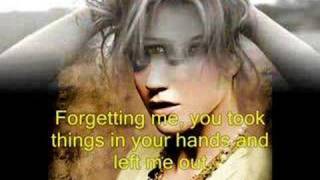 Kelly Clarkson - Judas - with lycris in english