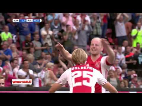 Dolberg 1st goal Ajax - Roda 1-0