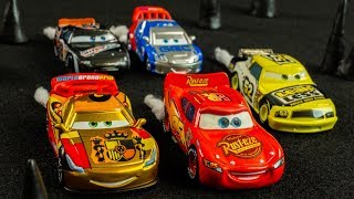 Lightning McQueen&#39;s Underground Race Cars🏎