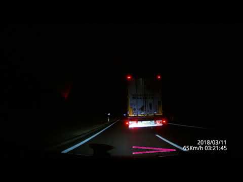 Kamionsofőr elalszik