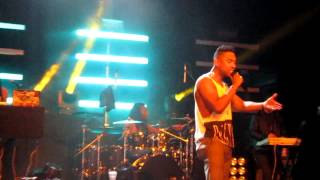 Miguel -  Candles in the sun, blowin&#39; in the wind Live -2-