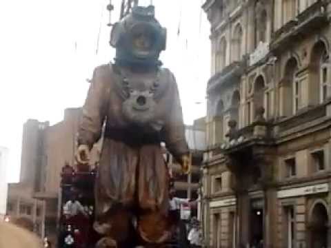 Sea Odyssey Liverpool Giant Uncle Diver Castle Street