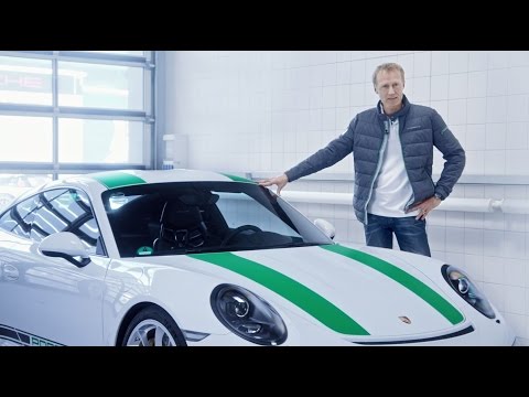 The Porsche 911 R – Everything you need to know