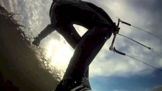 preview picture of video 'Kitesurf winter 2012 - Netherlands - Rilland - Zimmer'