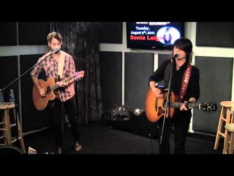 Sonia Leigh - Ain't Dead Yet