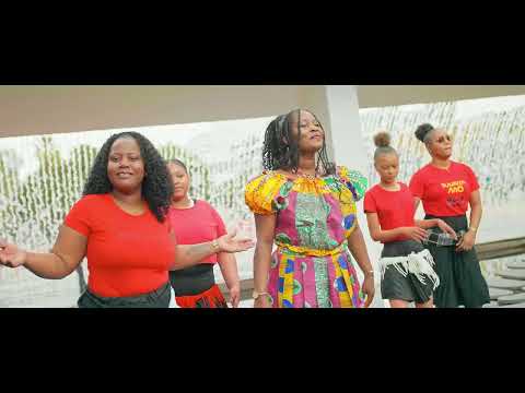 BATUKADEIRAS ESTRELAS DE BELA VISTA - Triste(Official Music Video)