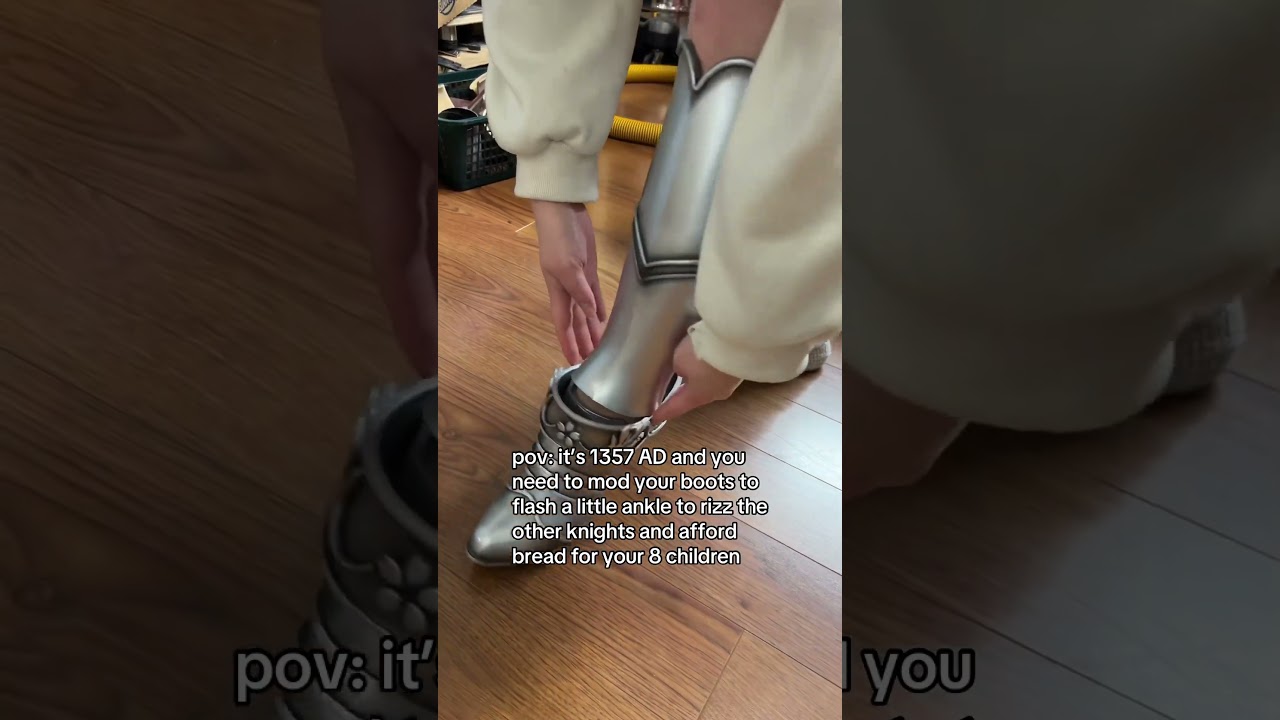 idek what i am doing #cosplayshoes #cosplayarmor #knight #evafoam #foamarmor #bardcore #medieval