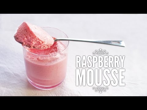 Raspberry Mousse - Little added sugar - also works with strawberries