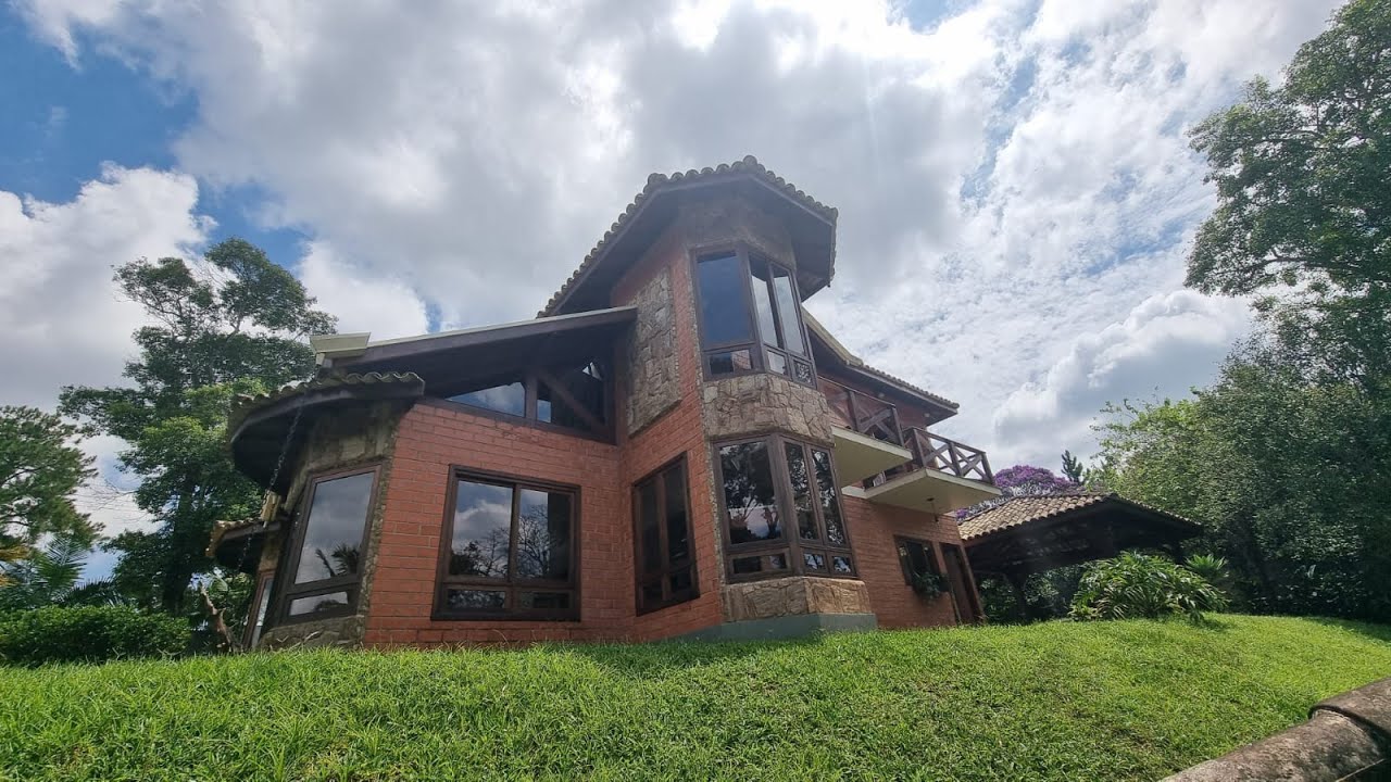 Chácara de Alto Padrão em Mairinque a Apenas 65 km de São Paulo