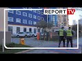 Qëlloi drejt një makinë në largim, në kërkim polici i ‘Shqiponjave’, Report Tv zbardh dëshmitë!