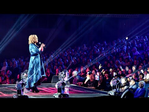 Оксана Білозір - Святкова  / LIVE. Народжена Україною