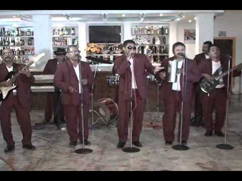 OJOS LINDOS grupo venus