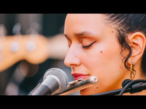 en el patio: Emaflu - El Rythm