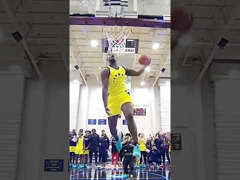 Zion Dunk Contest in High School 😳 #shorts