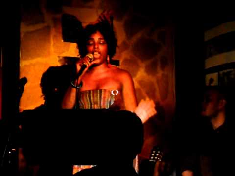 Flo Naprix - Kriyé mwen doudou
