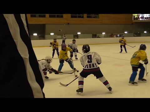 14.4.2018 ZS K.Vary mult. turnaj  HC Slovan Louny - SK Tygři Černošice 4:2 (1:1 3:1) I.pol.