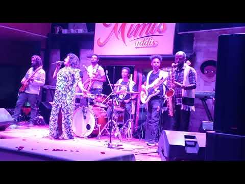 Meselu Fantahun - Wey Limta Wey Mita | ወይ ልምጣ ወይ ምጣ - New Ethiopian Music 2023 - (Official Video)