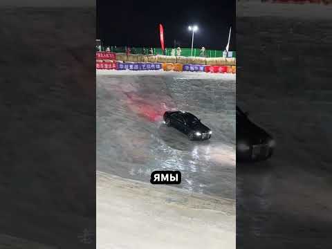 🚗😱В Китае Rolls Royce застрял в ловушке!