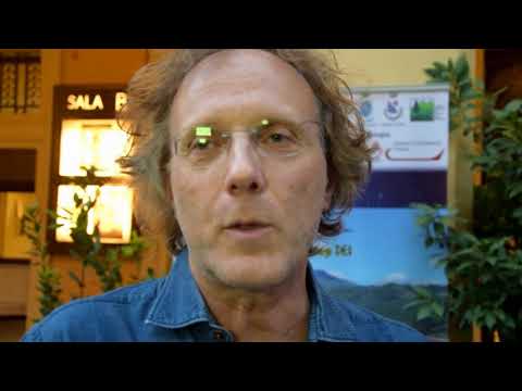 Alberto Rondalli al "Festival degli Dei" parlando di Agadah