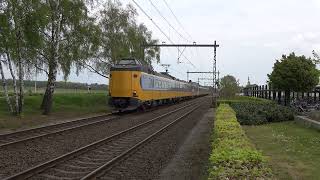 4K | NS ICMm 4057 en 4222 komen door station Holten
