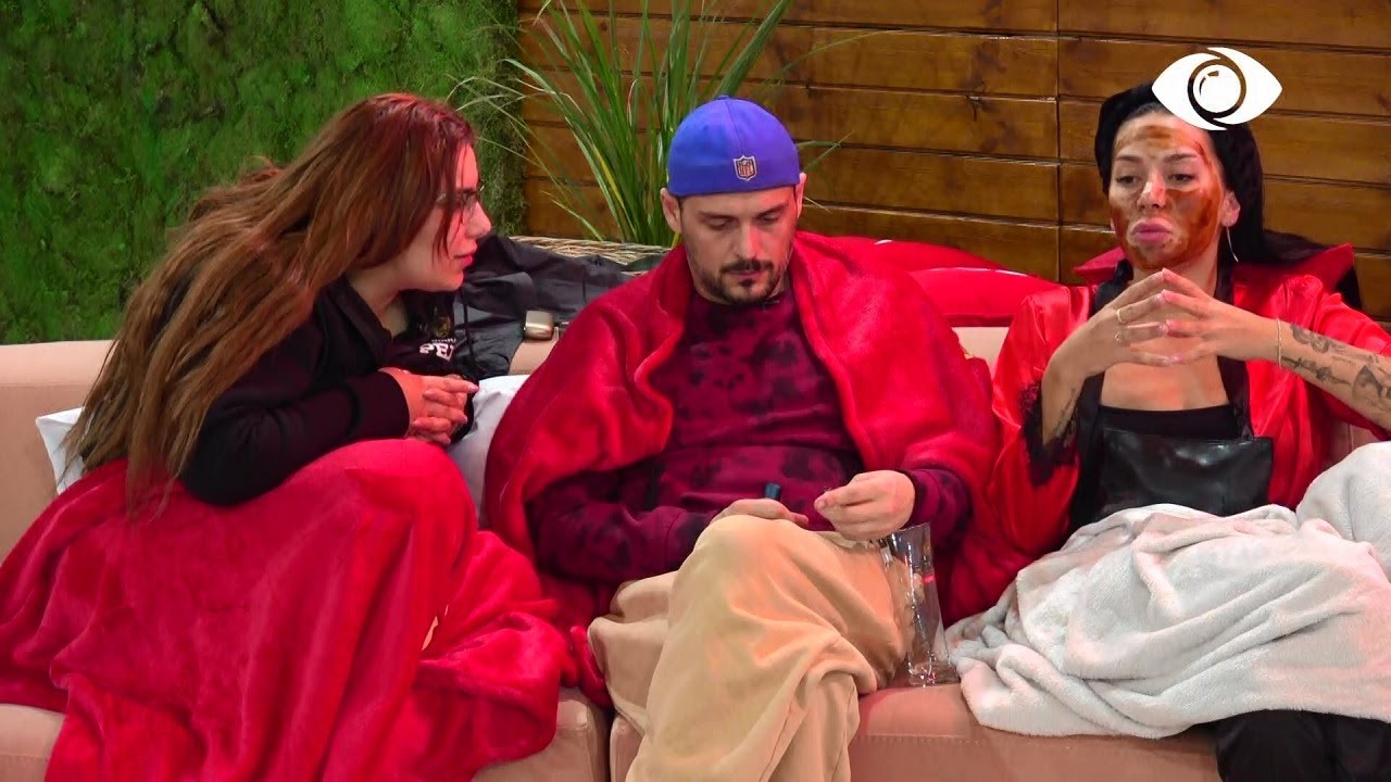 Janë aq egoistë dhe nuk u plas fare/ Efi bisedon me banorët