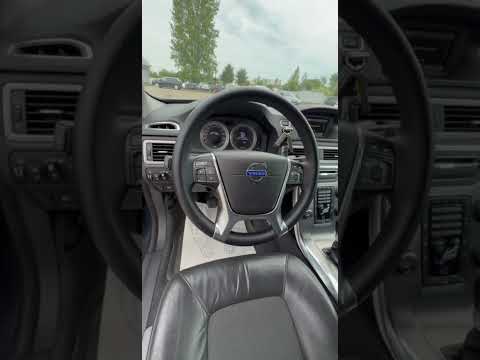 фото volvo v70 iii 0