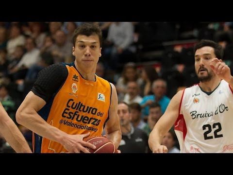 RESUMEN Valencia Basket acaba sufriendo pero suma la victoria 18