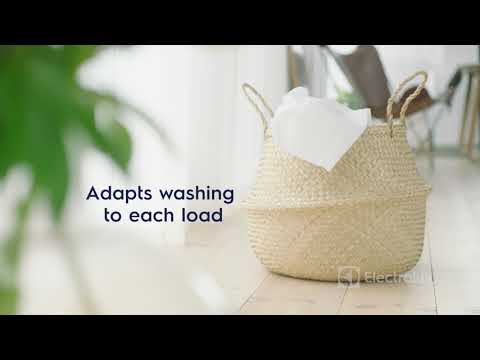 Electrolux SensiCare 600, 6 kg skalbyklė (EW6SN406WP) video