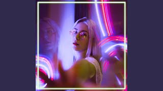 Download lagu Body Back mp3