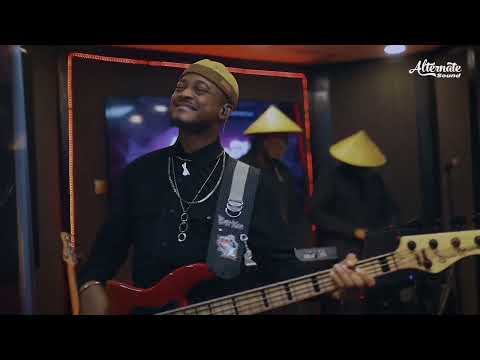 AFRO-EDM MASHUP FT. Maze X Mxtreme