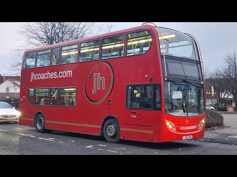 JH Coaches (LJ09 CDE) operating route 900 to Gateshead